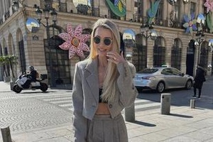 Vratio se još jedan trend s početka milenija - razdjeljak na stranu. Evo s kojim frizurama ga nosimo